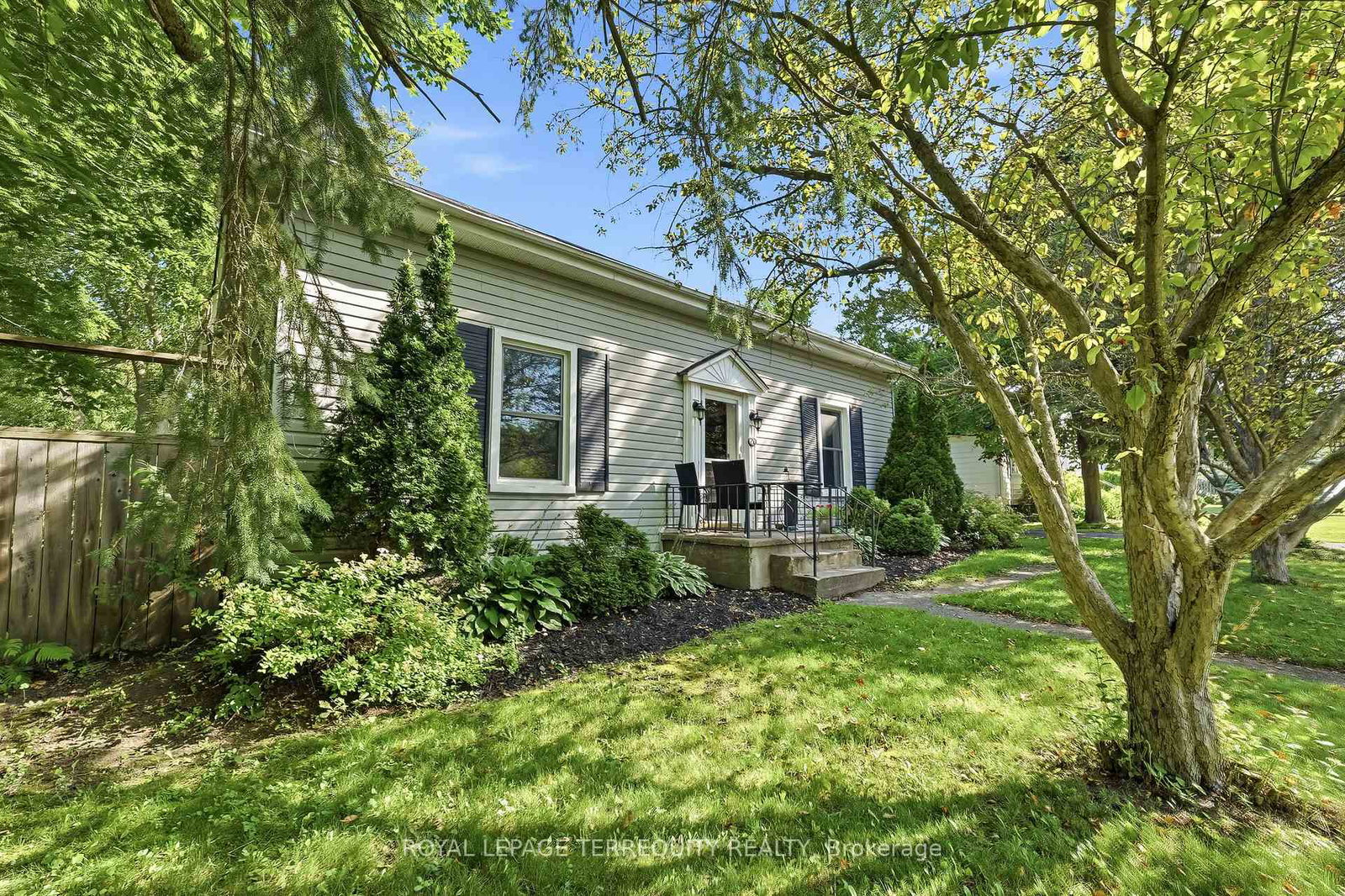 20-king-street-w-cramahe-ontario-x13550800