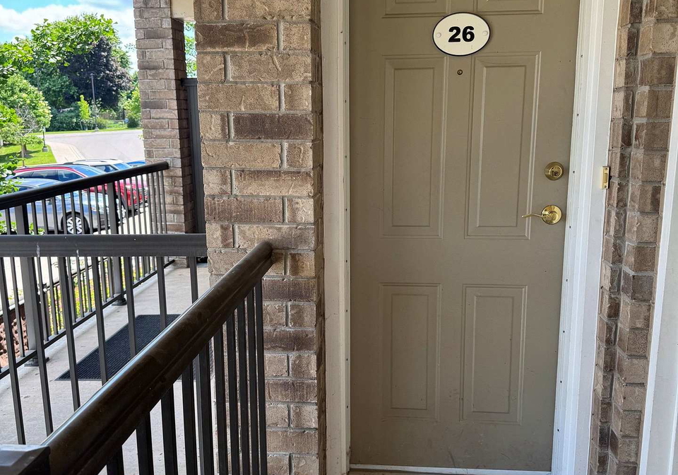 35-mountford-drive-guelph-ontario-x13550866