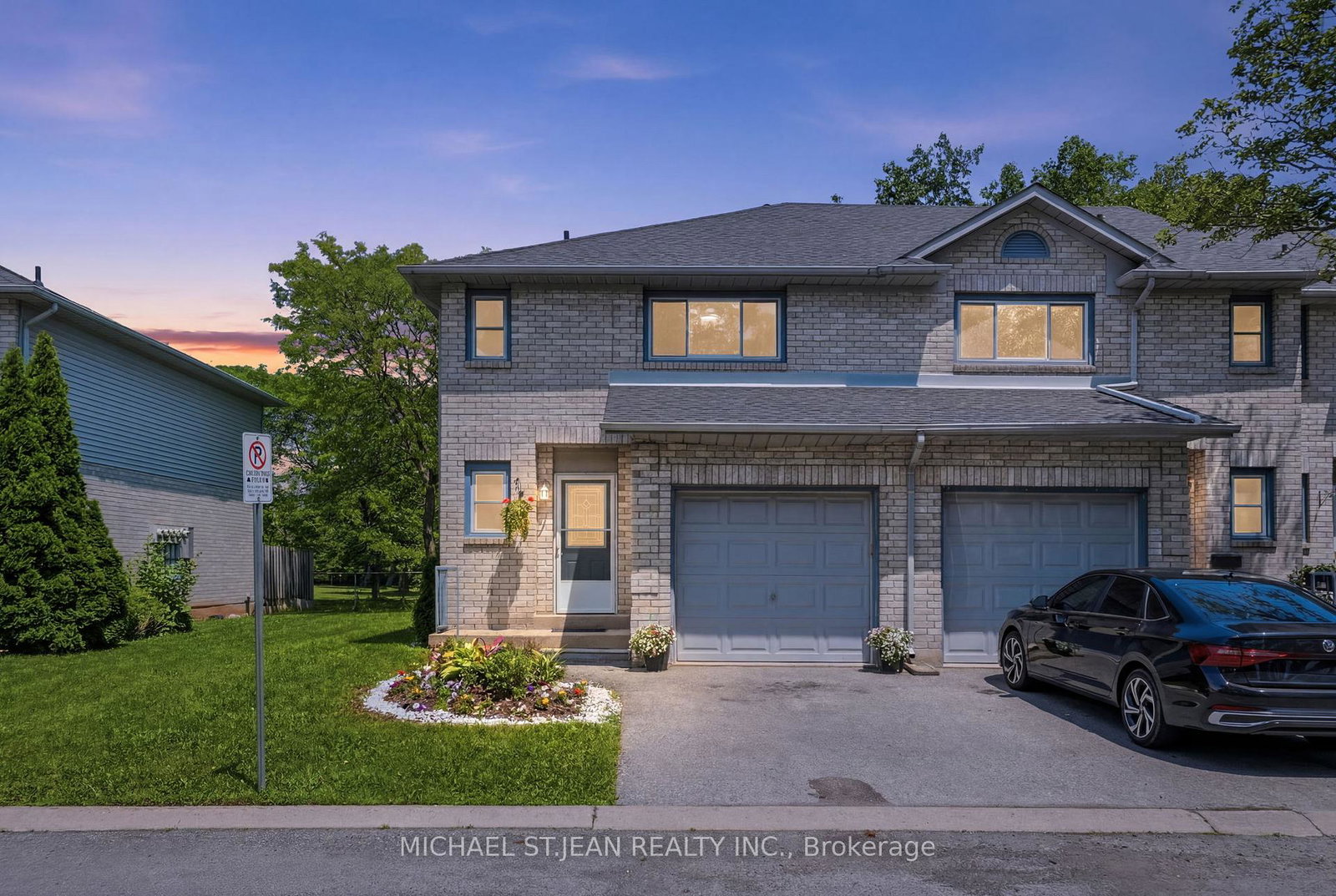 2-royalwood-court-hamilton-ontario-x13550980