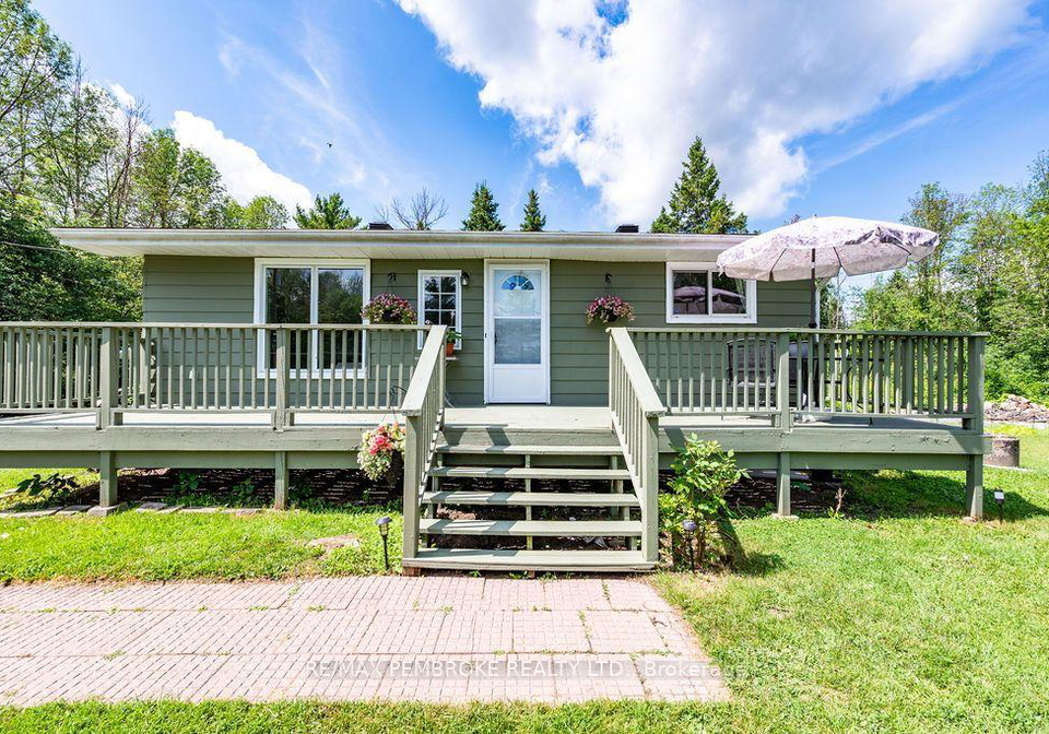 1369-b-greenwood-road-whitewater-region-ontario-x13551080