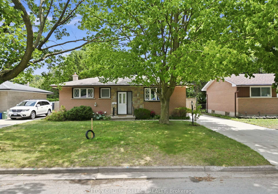 107-aponi-crescent-london-east-ontario-x13551084