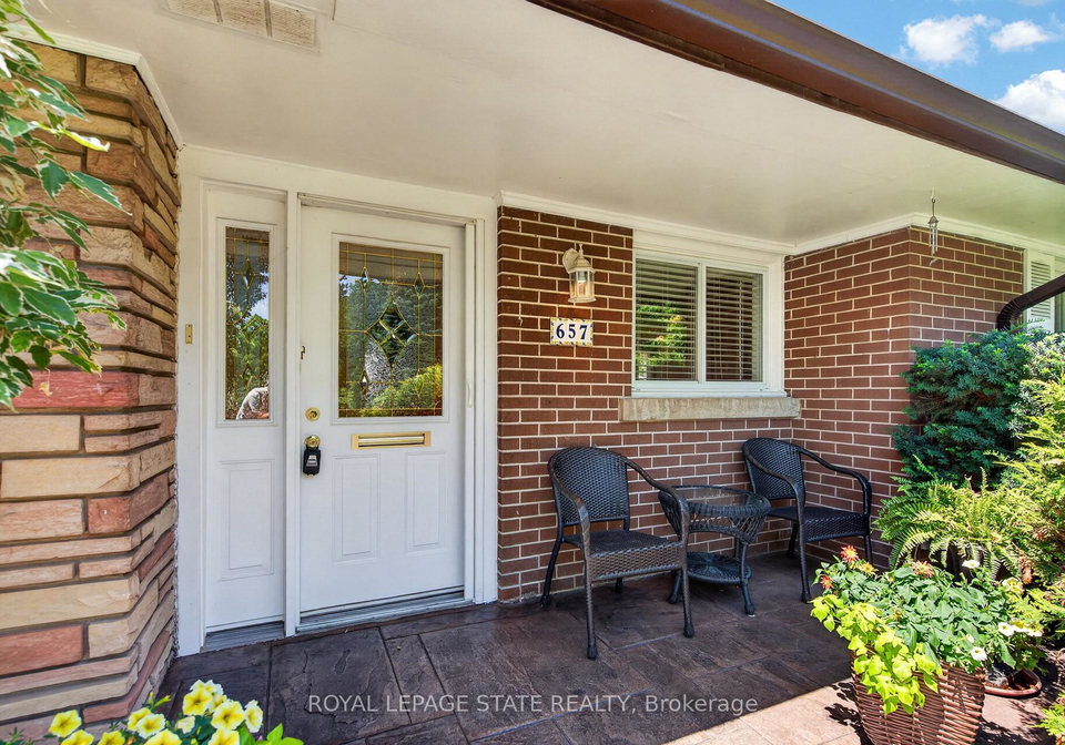 657-iroquois-avenue-hamilton-ontario-x13551150