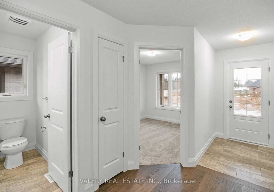 9-peachleaf-lane-norfolk-ontario-x13551228