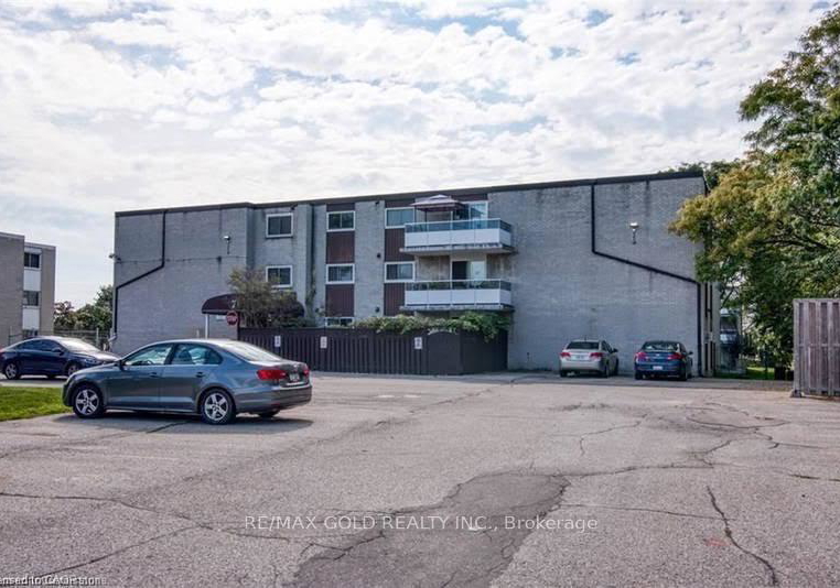 71-vanier-drive-kitchener-ontario-x13551288