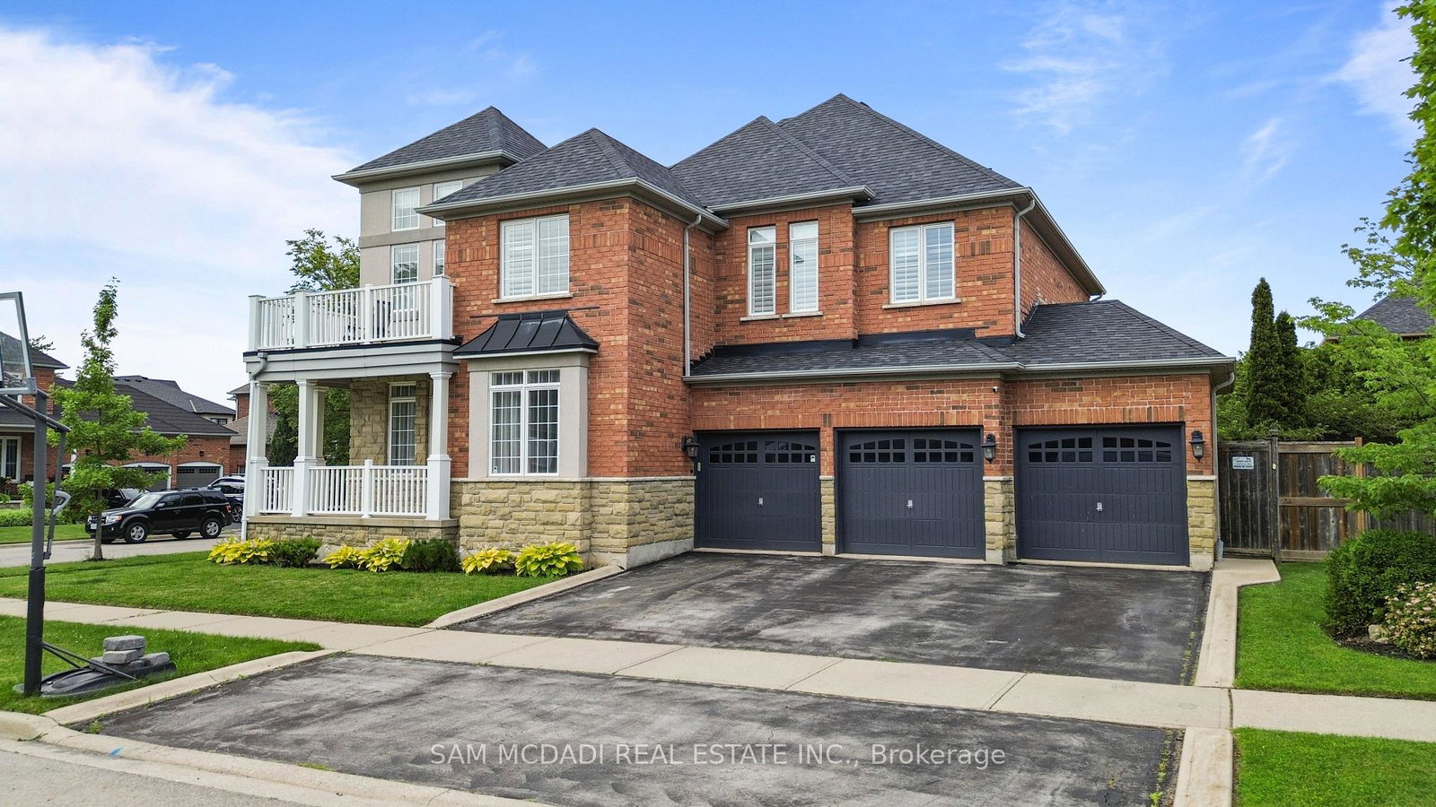 29-delrosa-way-hamilton-ontario-x13551468
