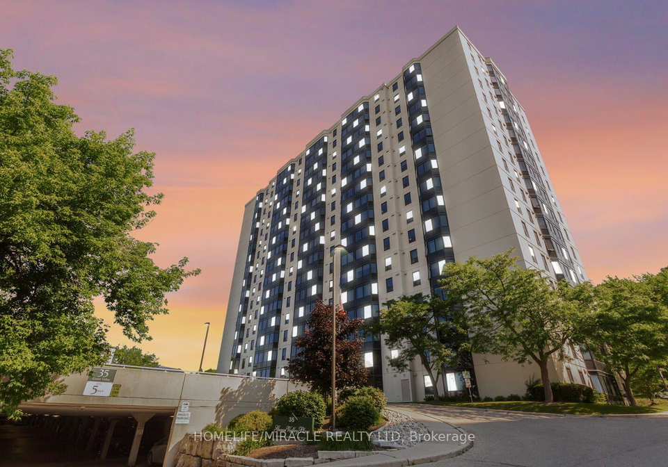 35-green-valley-drive-kitchener-ontario-x13551504