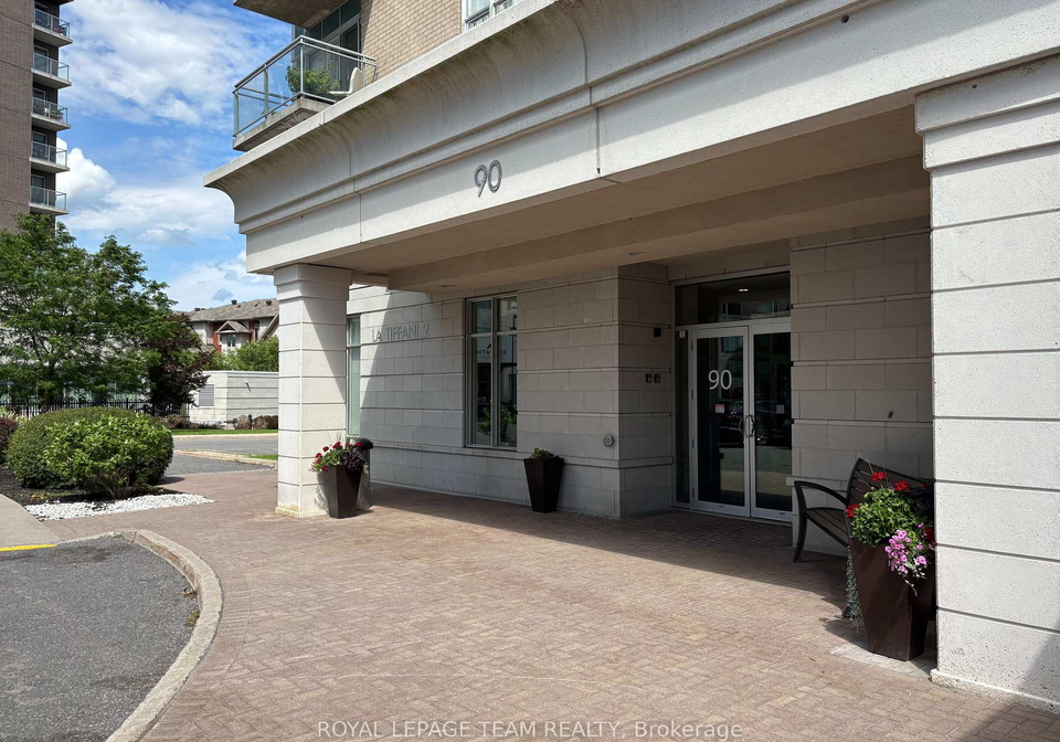 90-landry-street-ottawa-ontario-x13551678