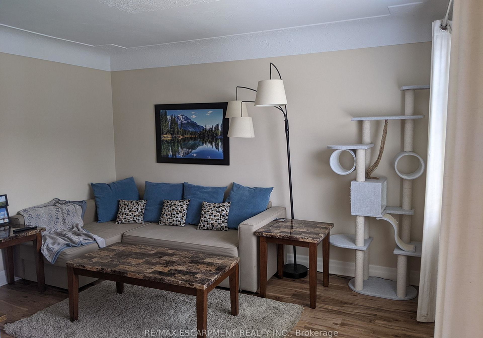 257-dundonald-avenue-hamilton-ontario-x13551890