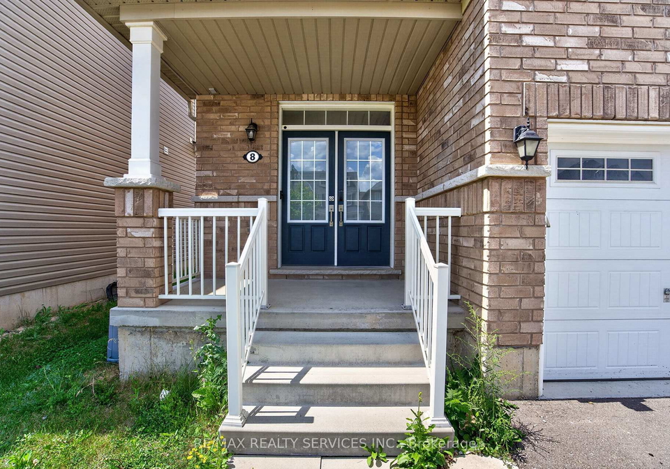 8-munro-circle-brantford-ontario-x13552054
