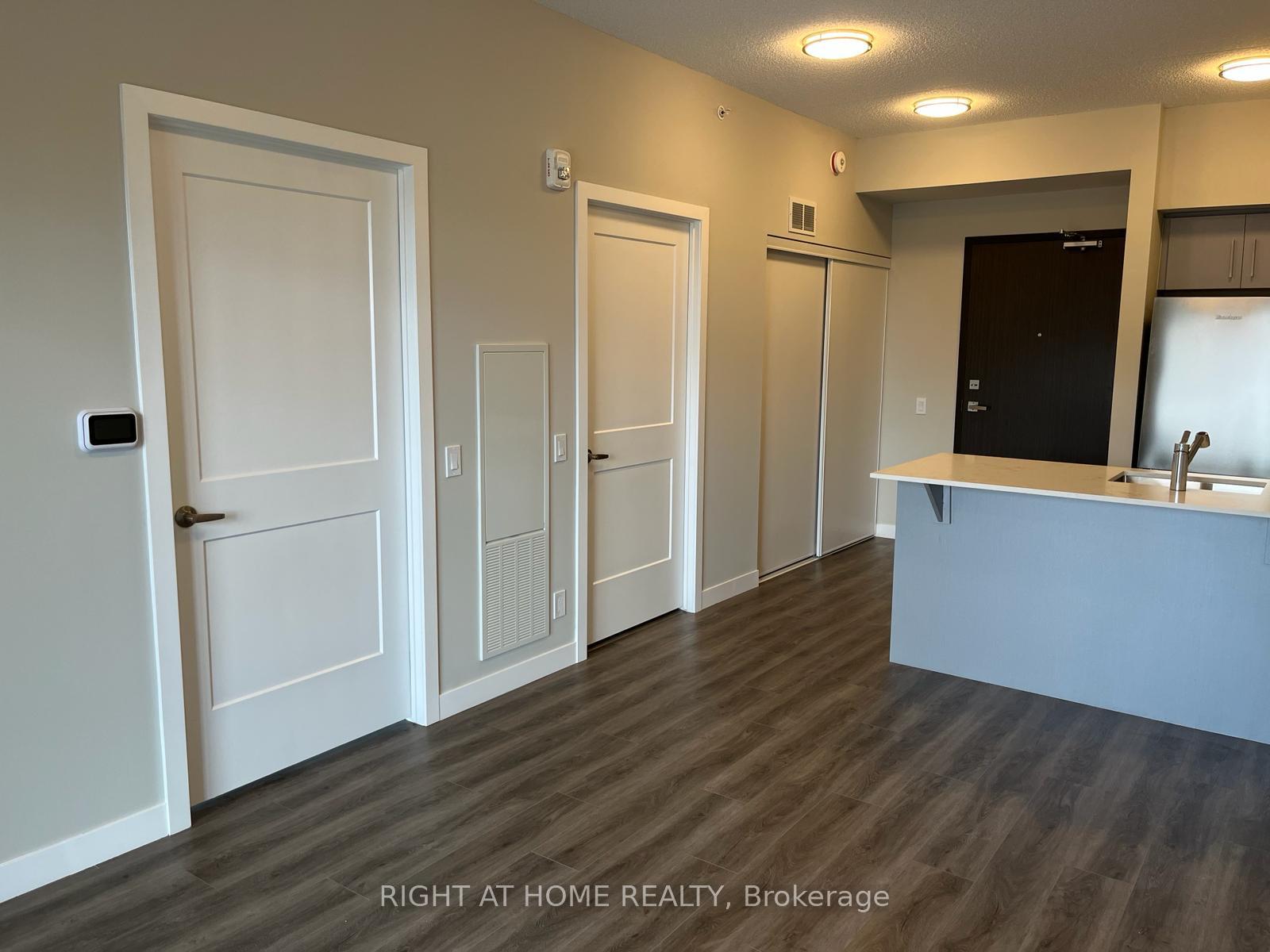 15-queen-street-s-hamilton-ontario-x13552136