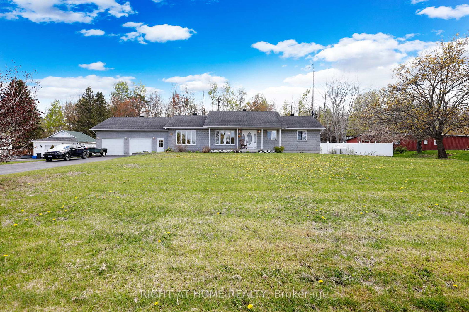 902-rue-elizabeth-street-alfred-and-plantagenet-ontario-x13552236