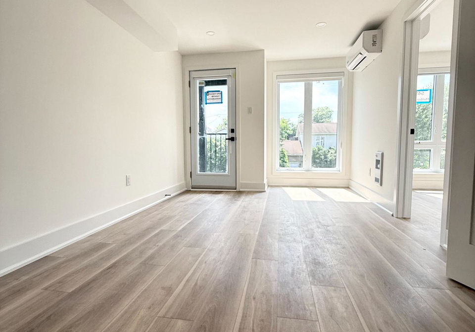549-melbourne-avenue-ottawa-ontario-x13552252