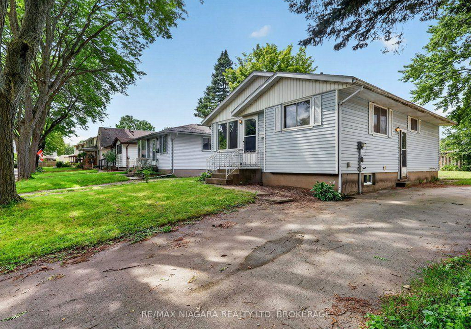 6127-strohan-street-niagara-falls-ontario-x13552318