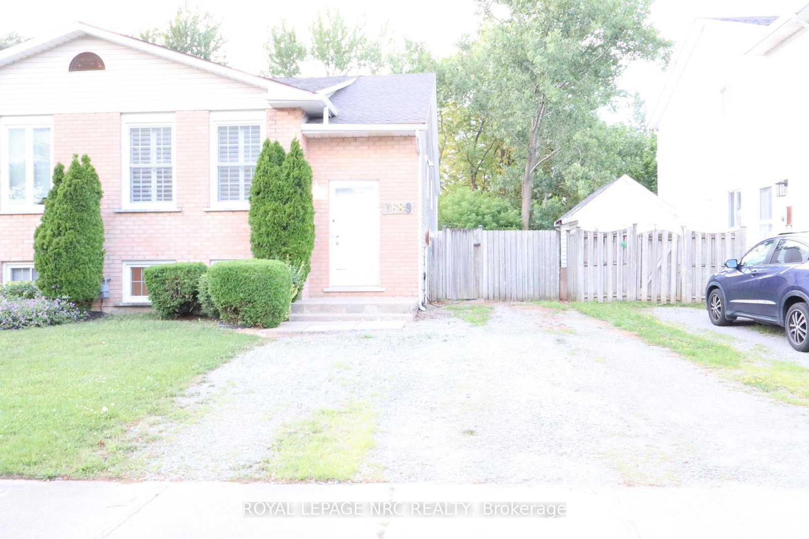 7689-trackview-street-niagara-falls-ontario-x13552330