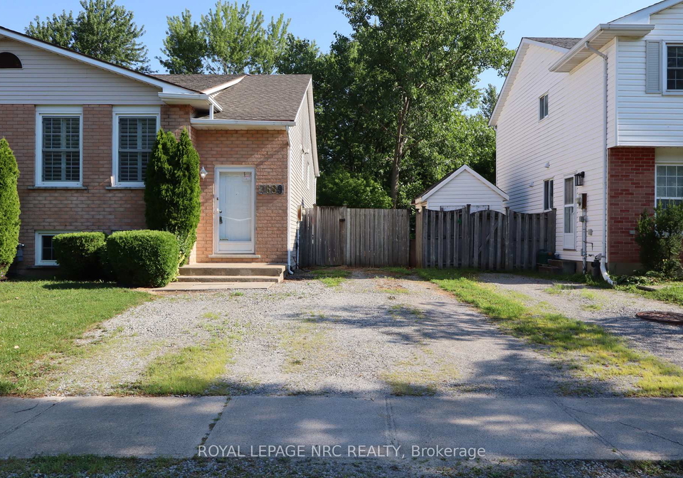 7689-trackview-street-niagara-falls-ontario-x13552330