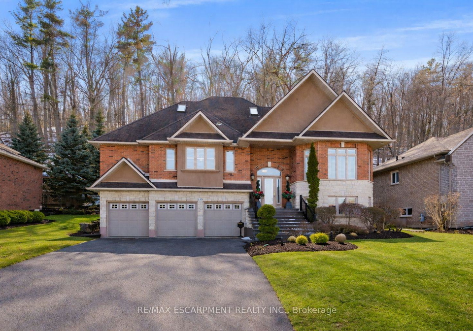 130-dorchester-drive-grimsby-ontario-x13552620