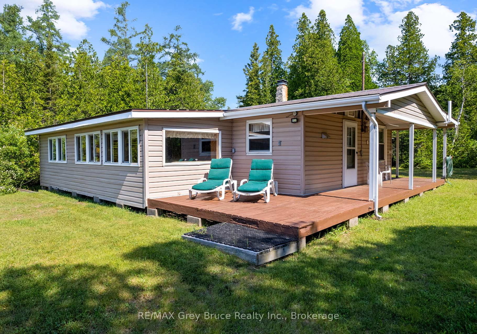 626-warner-bay-road-northern-bruce-peninsula-ontario-x13552686