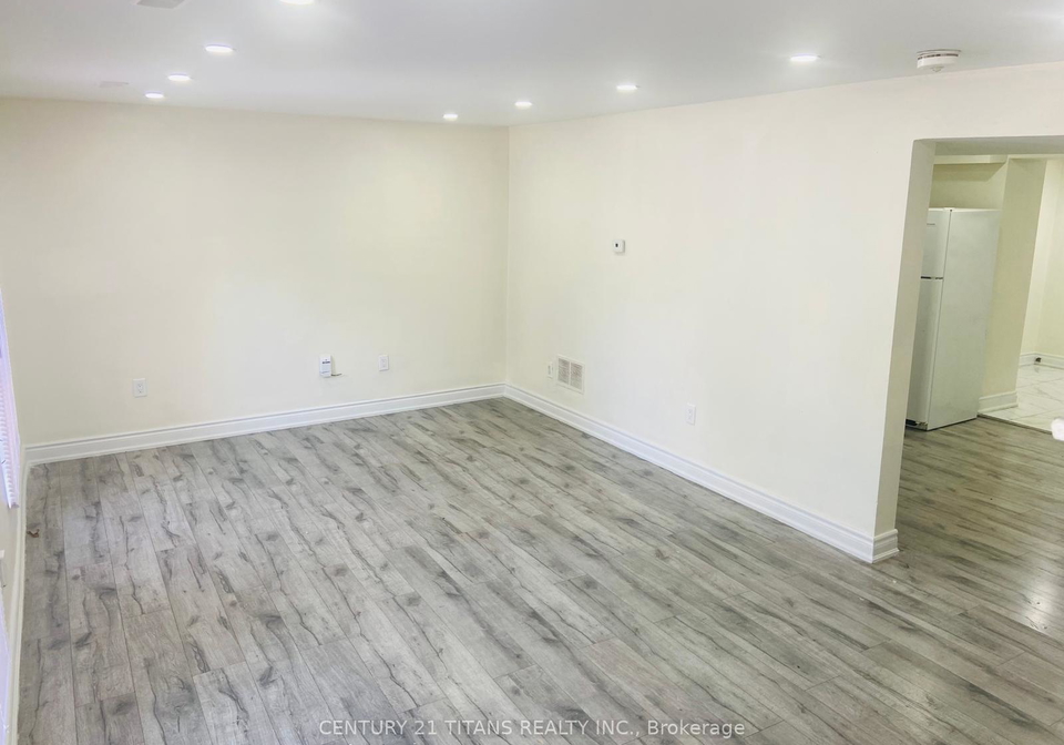 138-140-grand-avenue-e-chatham-kent-ontario-x13553318