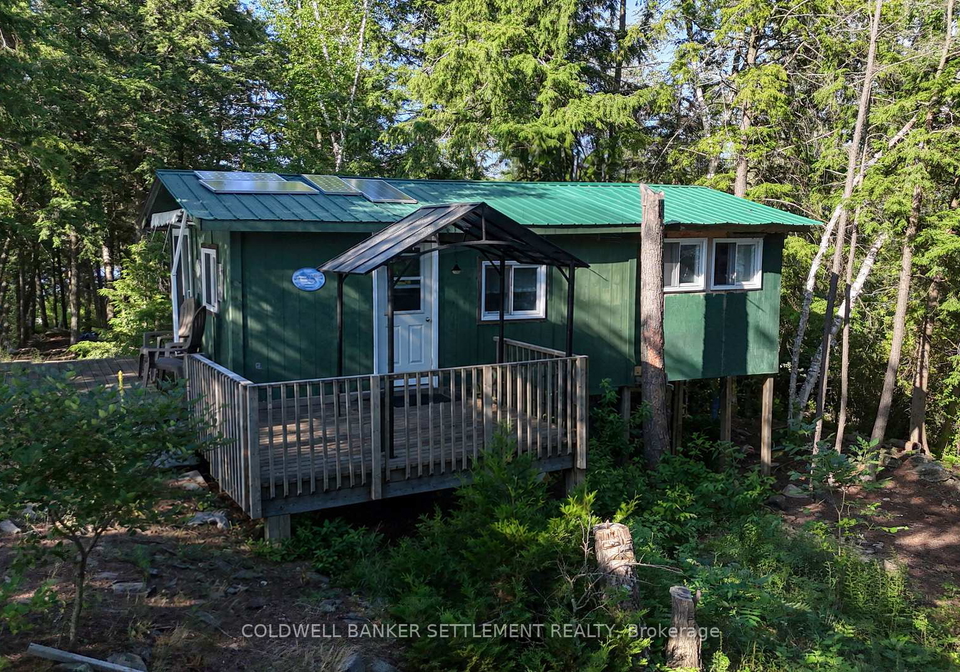 635-island-l-island-frontenac-ontario-x13553536