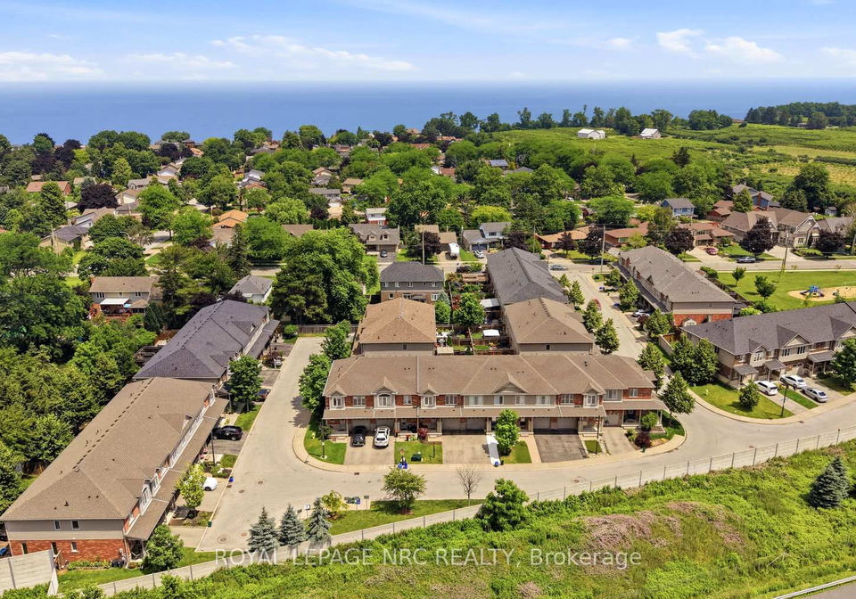 380-lake-street-grimsby-ontario-x13553634