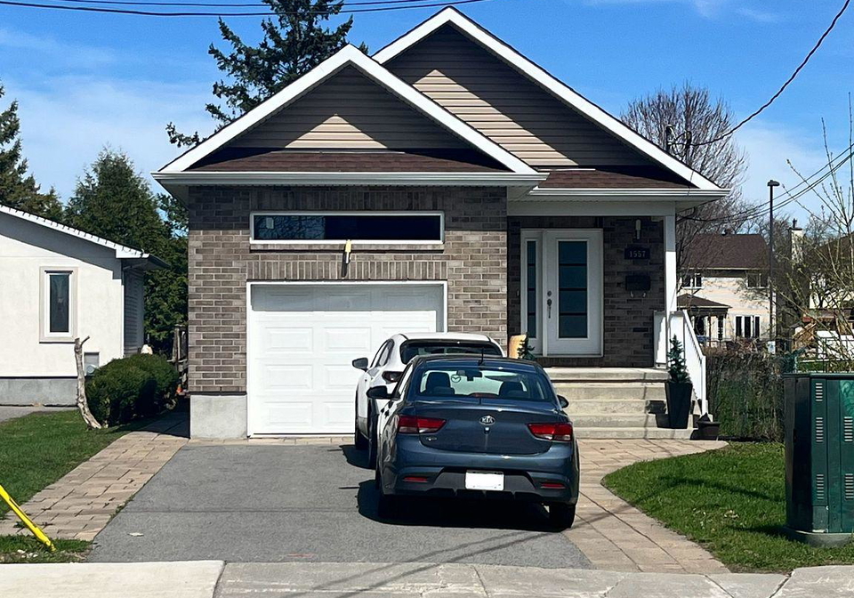 1557-belcourt-boulevard-ottawa-ontario-x13553662