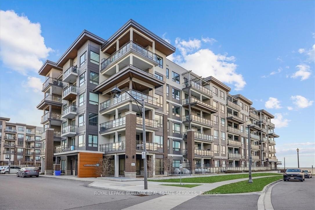 10-esplanade-lane-grimsby-ontario-x13554168