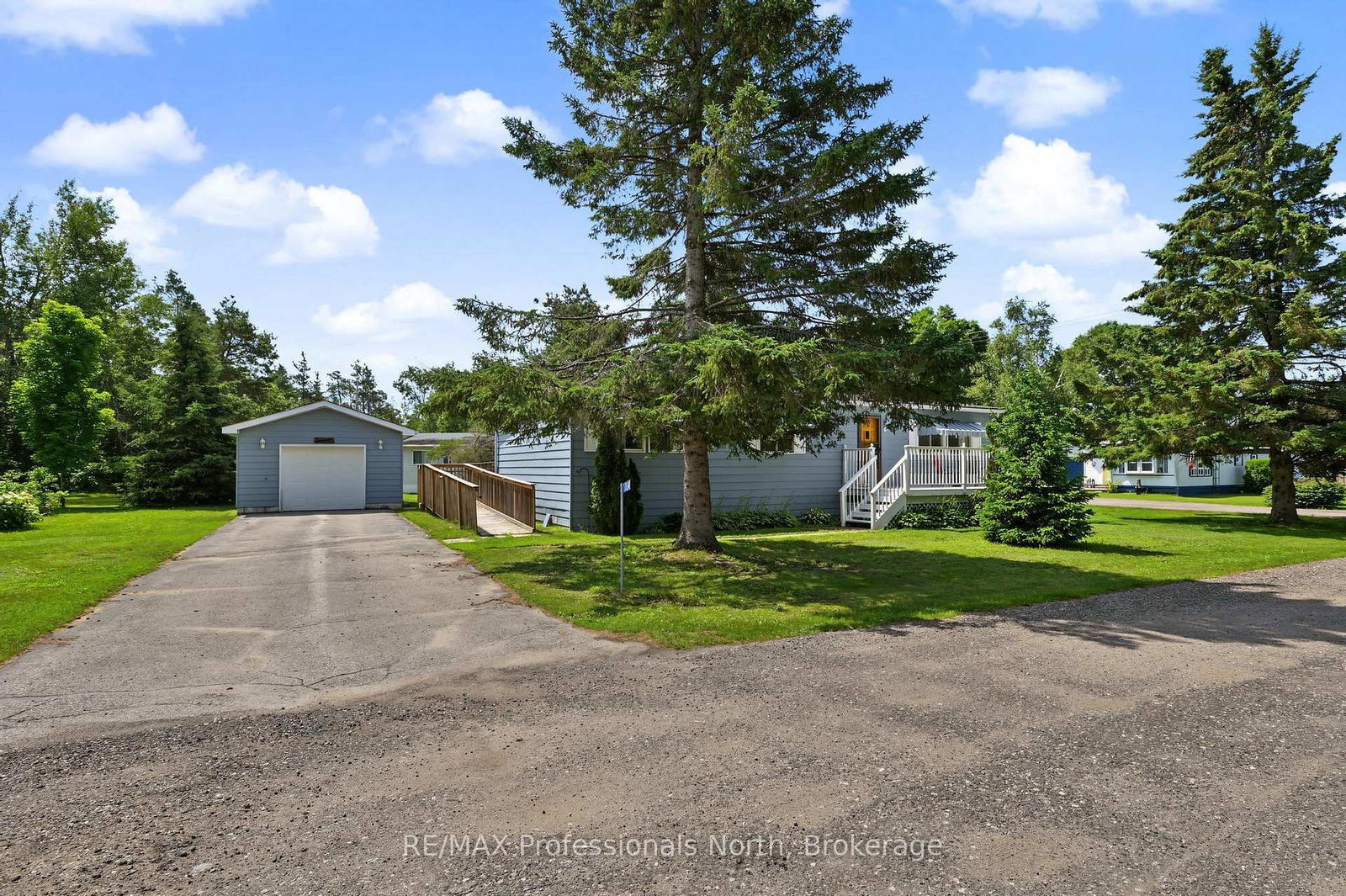 1084-seventh-lane-minden-hills-ontario-x13554248