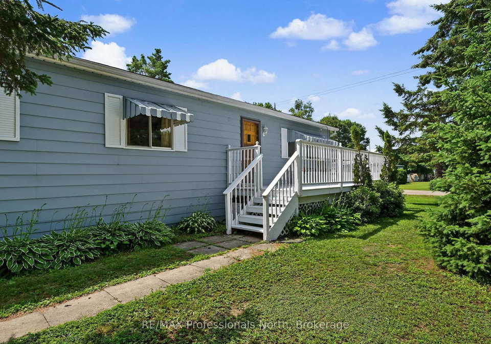 1084-seventh-lane-minden-hills-ontario-x13554248