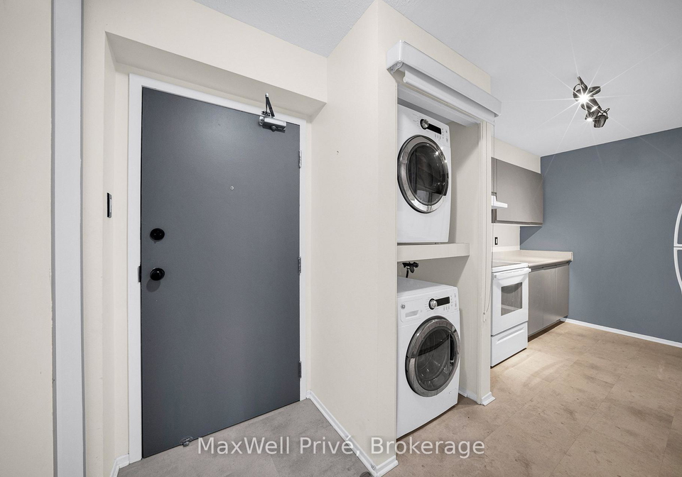 250-brittany-drive-ottawa-ontario-x13554480