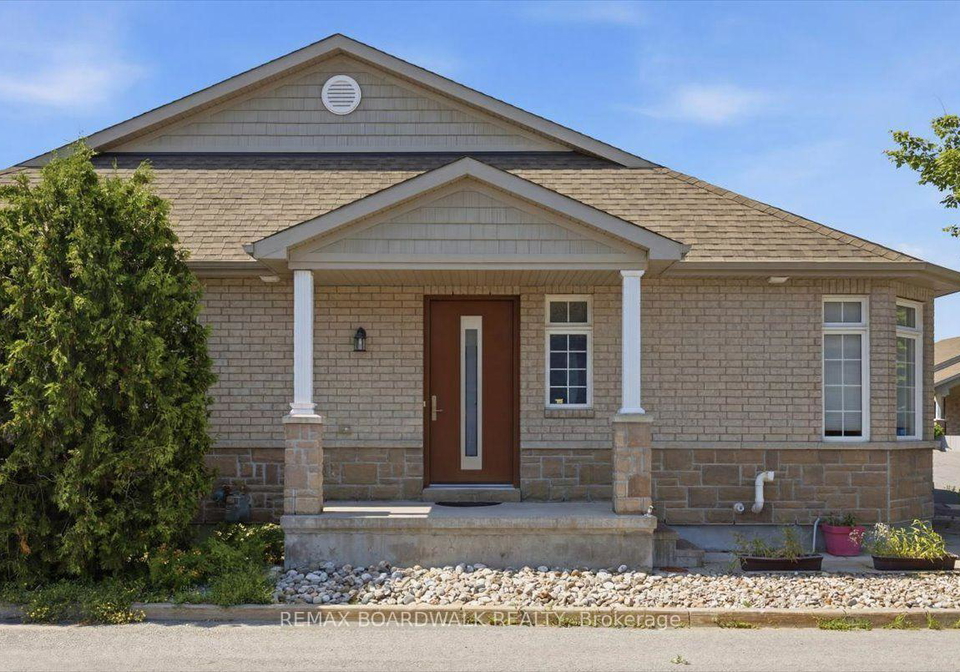 116-passageway-private-kanata-ontario-x13554518
