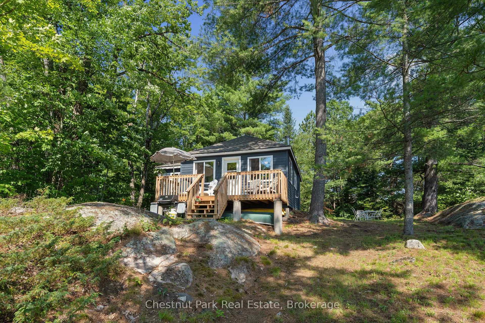 1040-fire-6c-route-gravenhurst-ontario-x13554564
