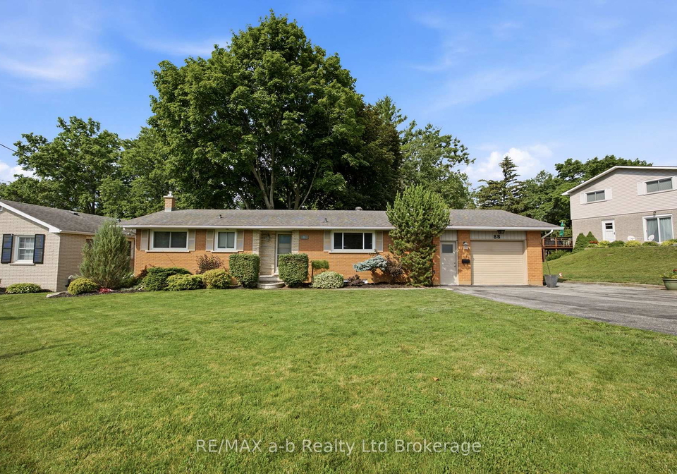 88-hillside-avenue-norfolk-ontario-x13554758