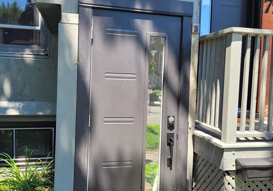 721-b-cooper-street-ottawa-ontario-x13554954