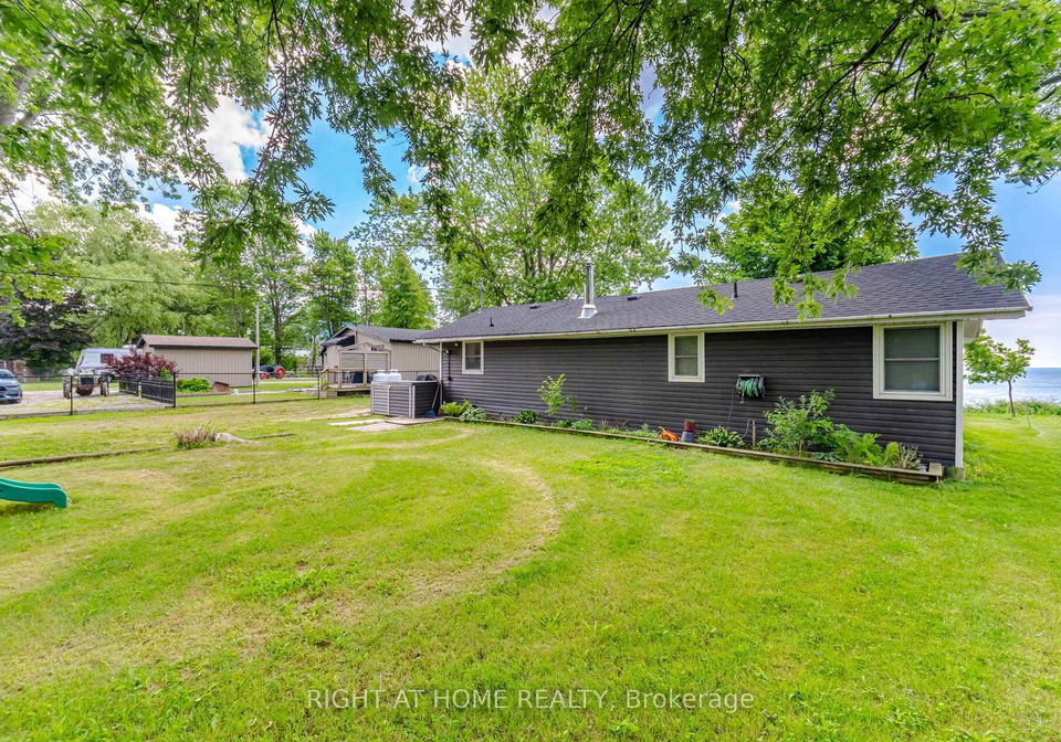 33-derner-line-haldimand-ontario-x13554978