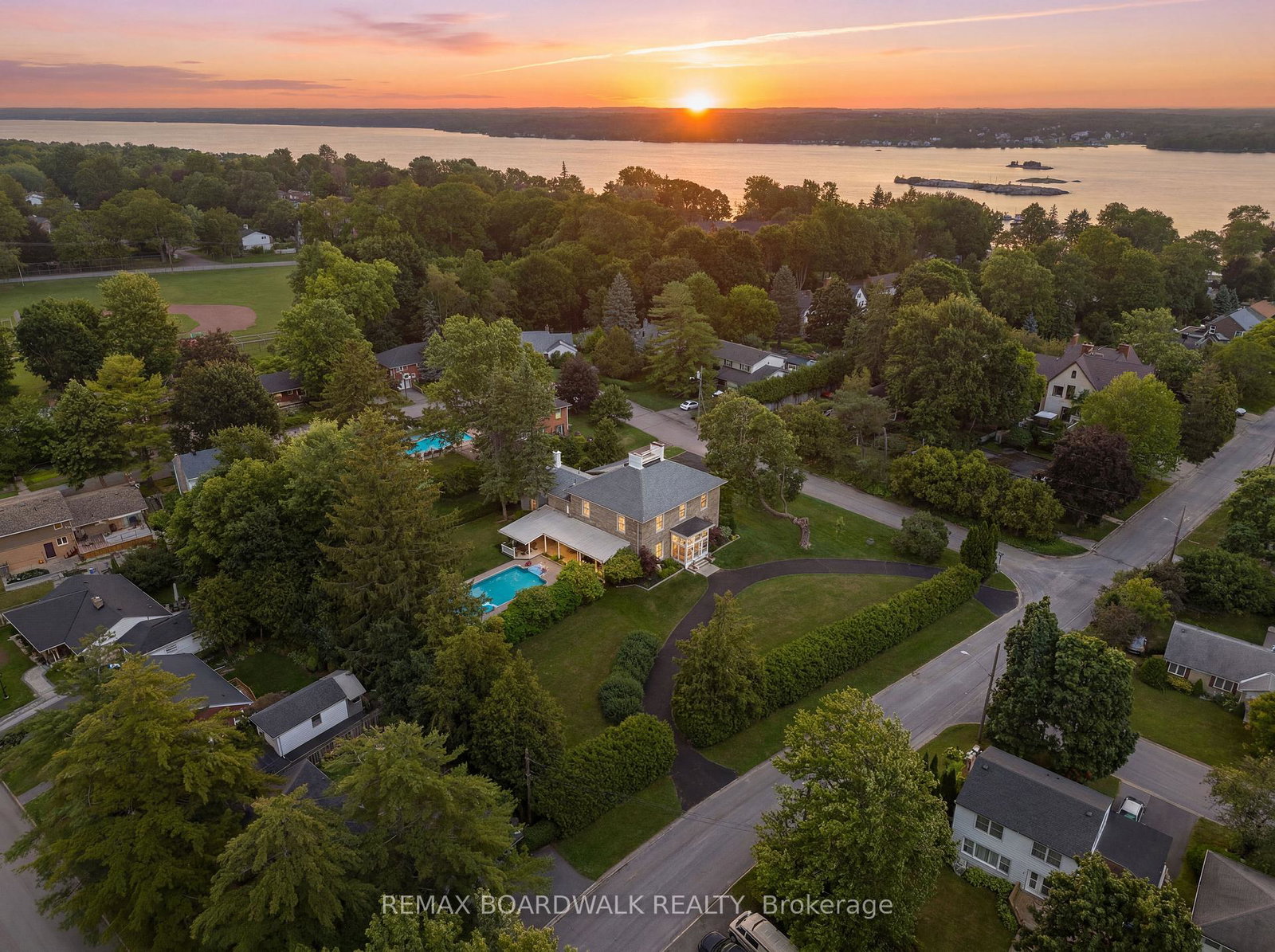 55-cochrane-drive-brockville-ontario-x13555070