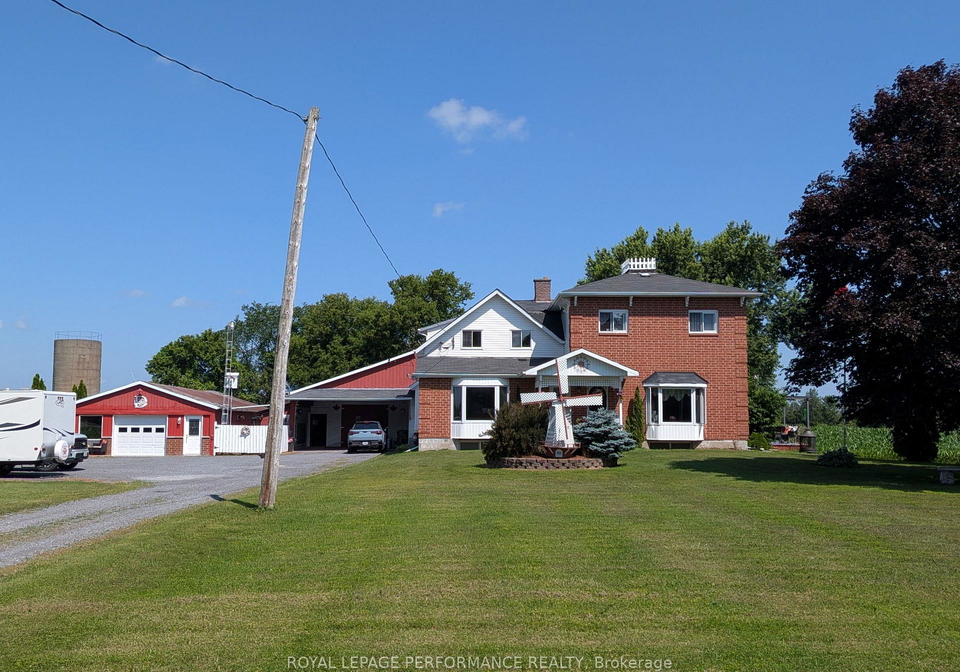 14911-county-road-43-north-stormont-ontario-x13555074