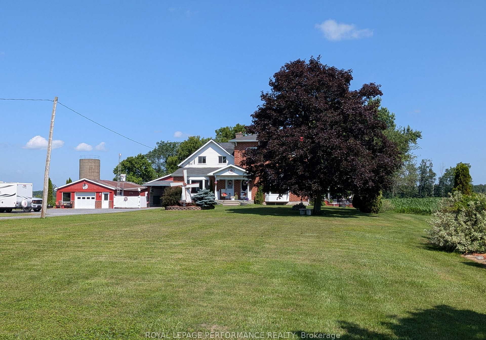 14911-county-road-43-north-stormont-ontario-x13555074