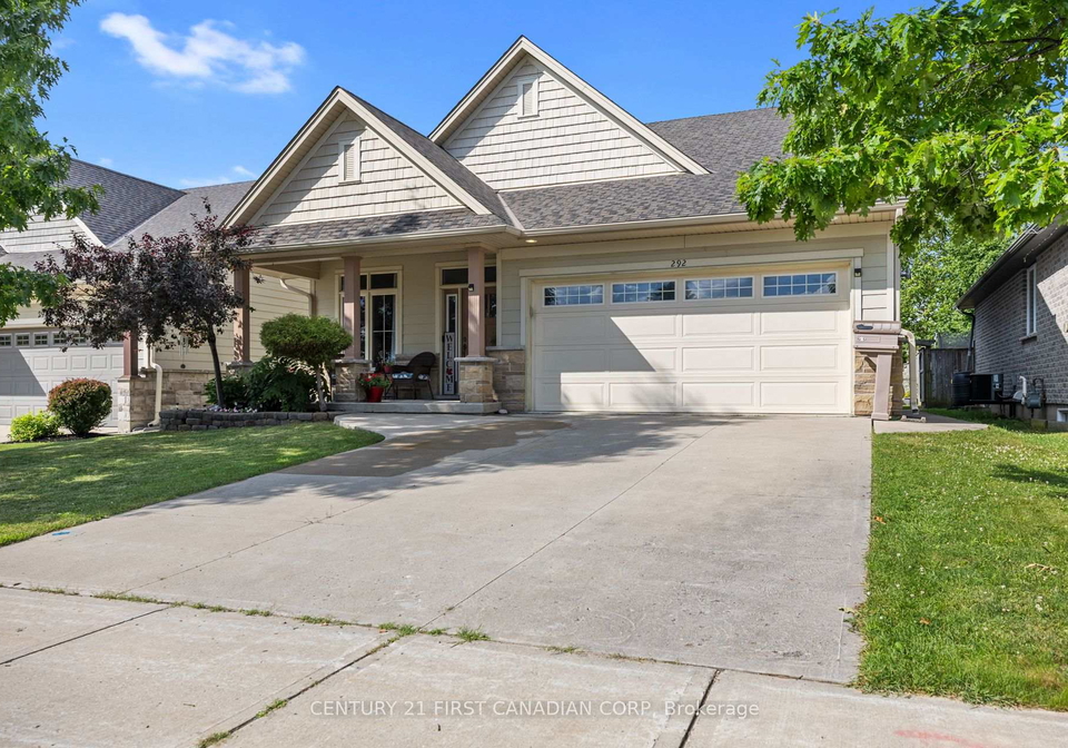 292-walnut-street-lucan-biddulph-ontario-x13555142