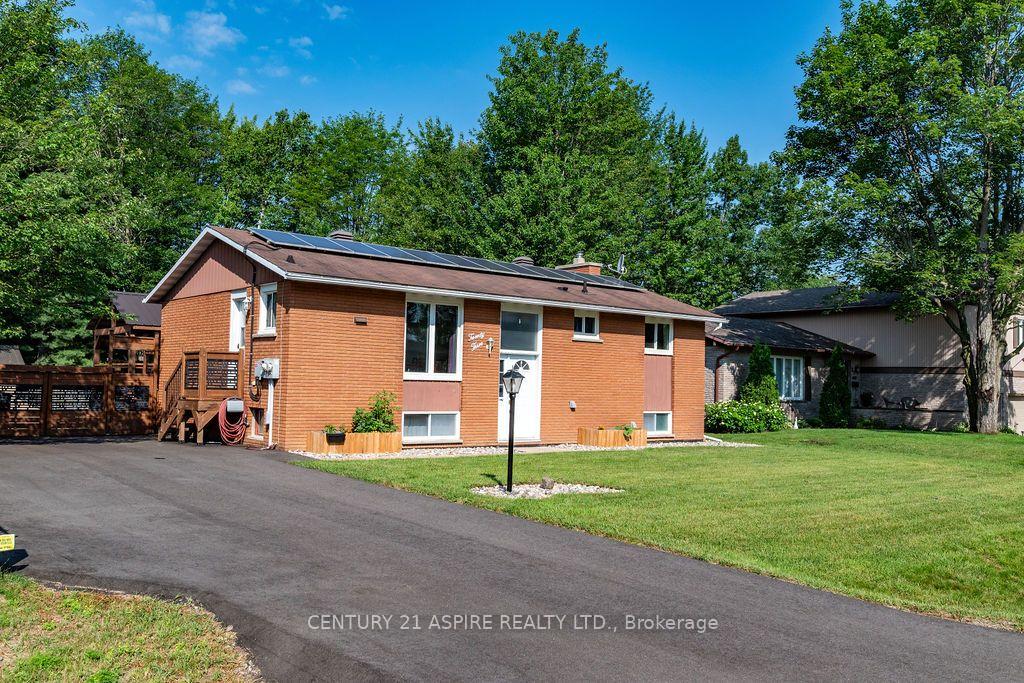 23-roy-street-petawawa-ontario-x13555206