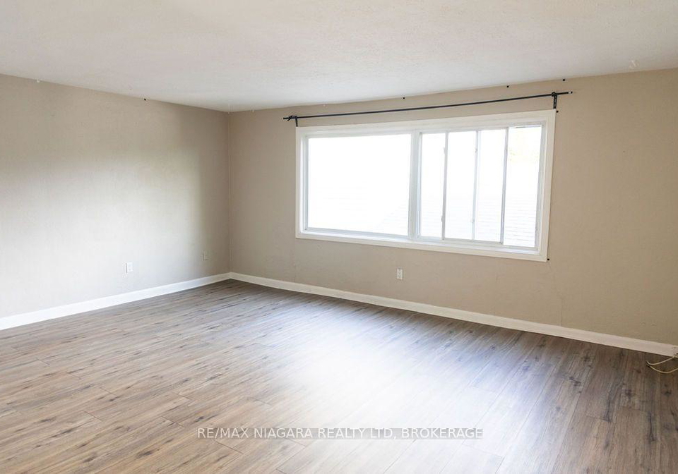 27-main-street-st-catharines-ontario-x13555524