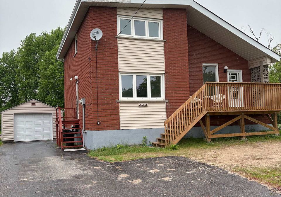 444-lansdowne-street-e-callander-ontario-x13555534