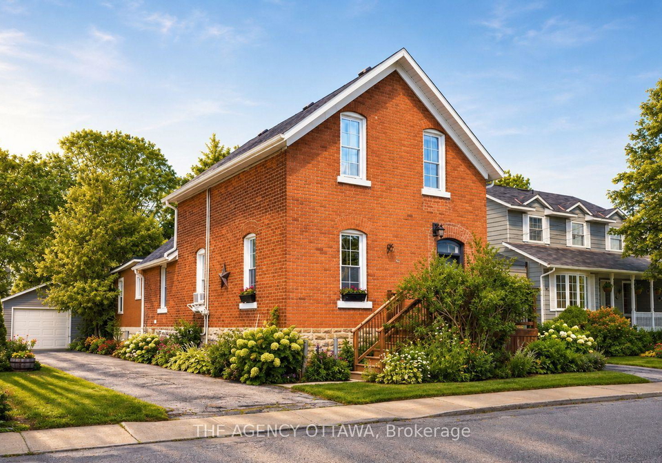 33-napoleon-street-carleton-place-ontario-x13555578