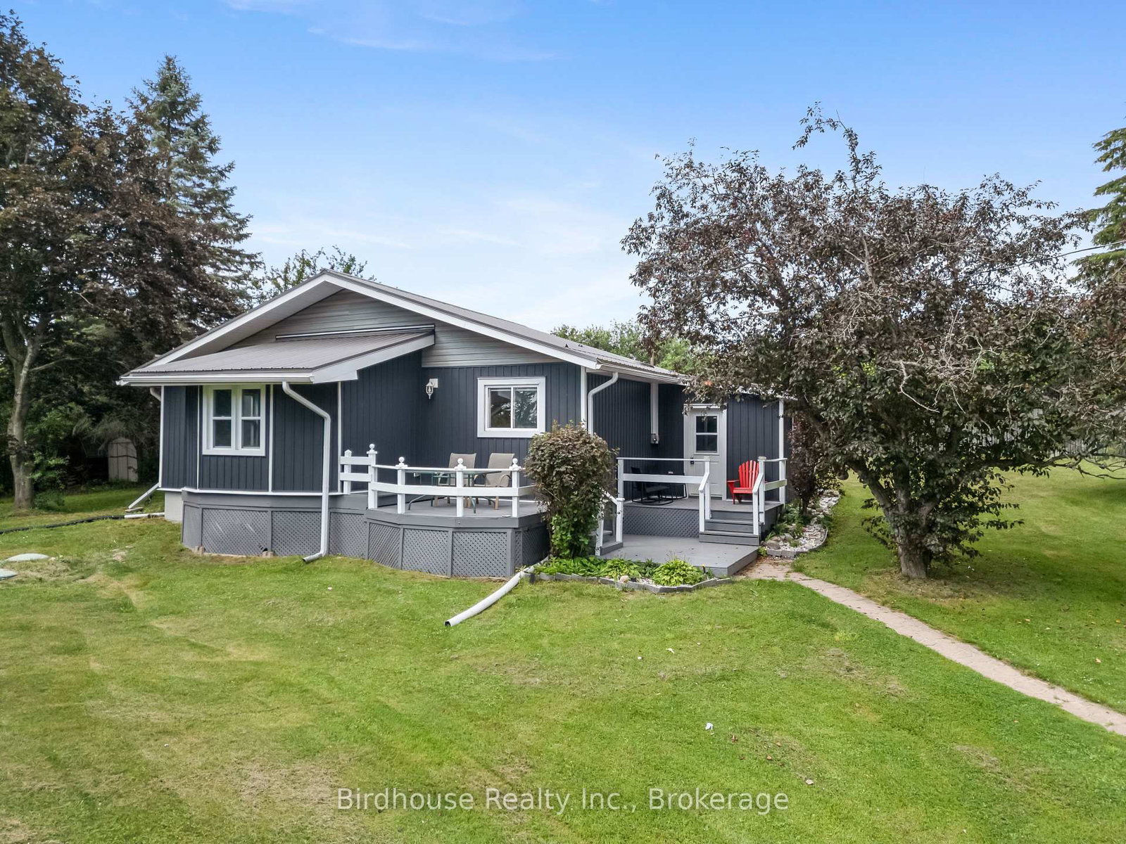 9-hapley-circle-kawartha-lakes-ontario-x13555582