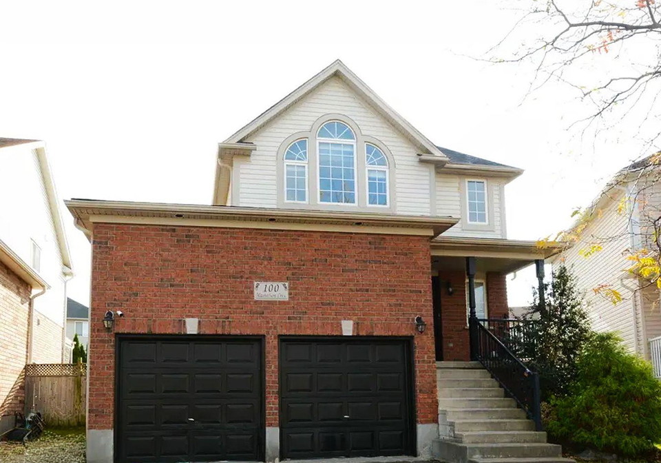 100-masterson-crescent-cambridge-ontario-x13555592