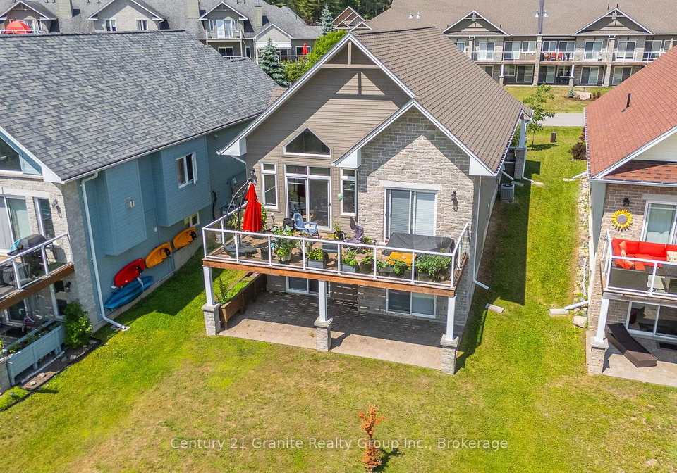 17-webb-circle-dysart-et-al-ontario-x13555596