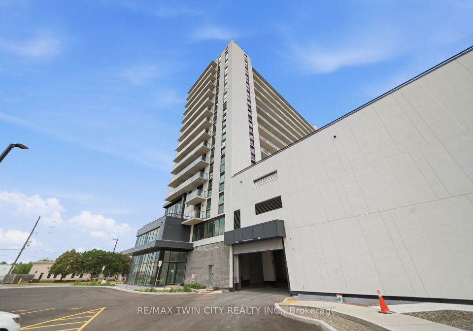33-erie-avenue-brantford-ontario-x13555962