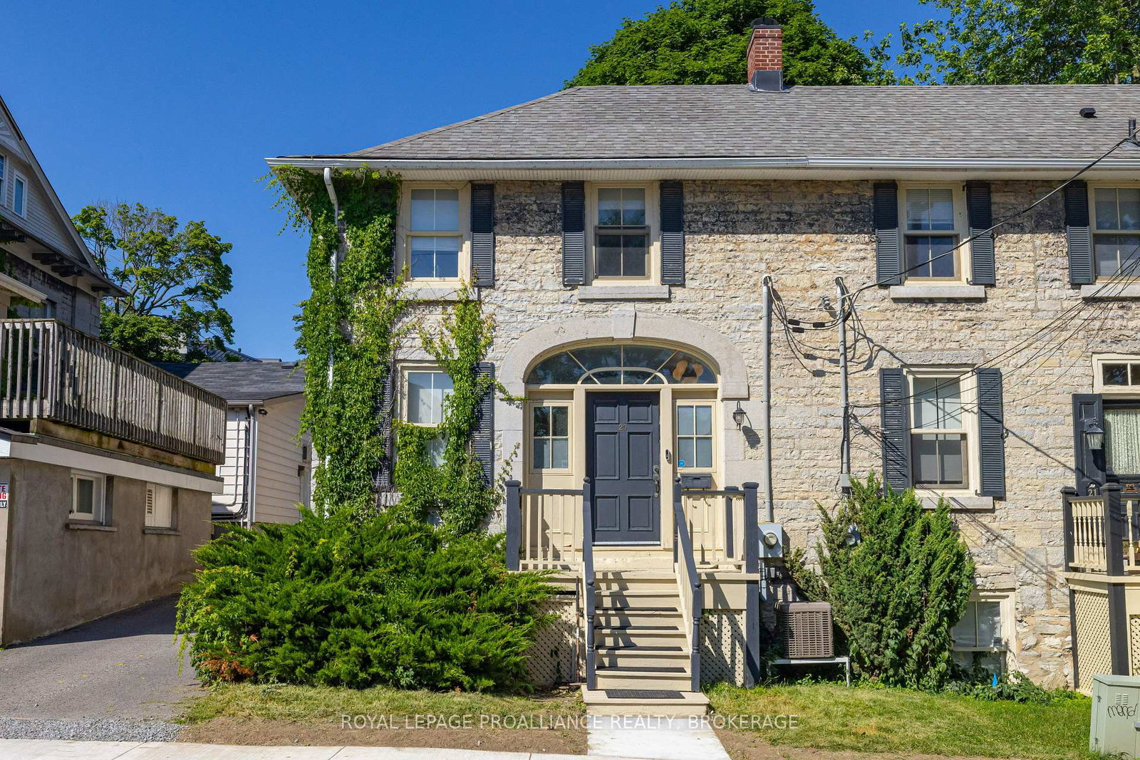 23-earl-street-kingston-ontario-x13556064