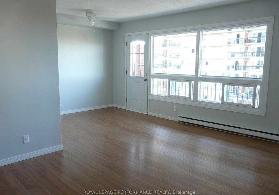 158a-mcarthur-avenue-ottawa-ontario-x13556268