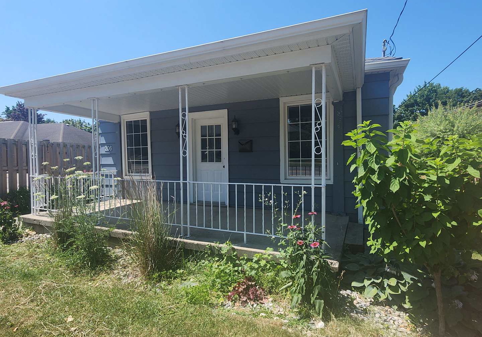 206-caradoc-street-s-strathroy-caradoc-ontario-x13556272