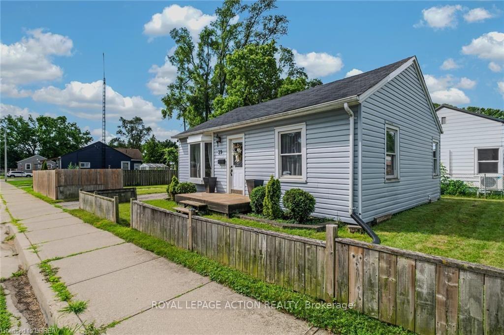 39-sanderson-street-brantford-ontario-x13556278